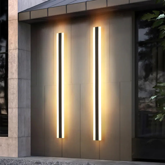 Waterproof outdoor lamp
