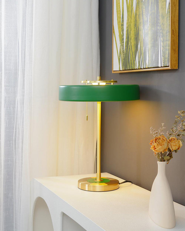 Vintage Mid Century Table Lamp with Pull Chain | Bedside and Desk Lighting