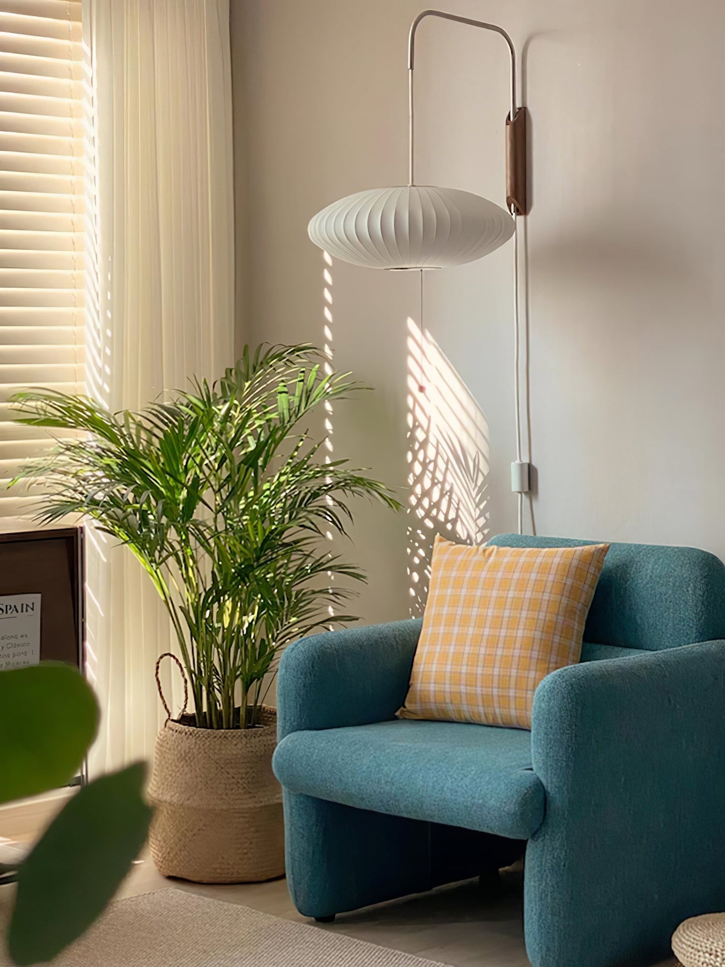 Modern Wall Lamp Sconce with Pull Cord | Adjustable Wall Light for Bedroom