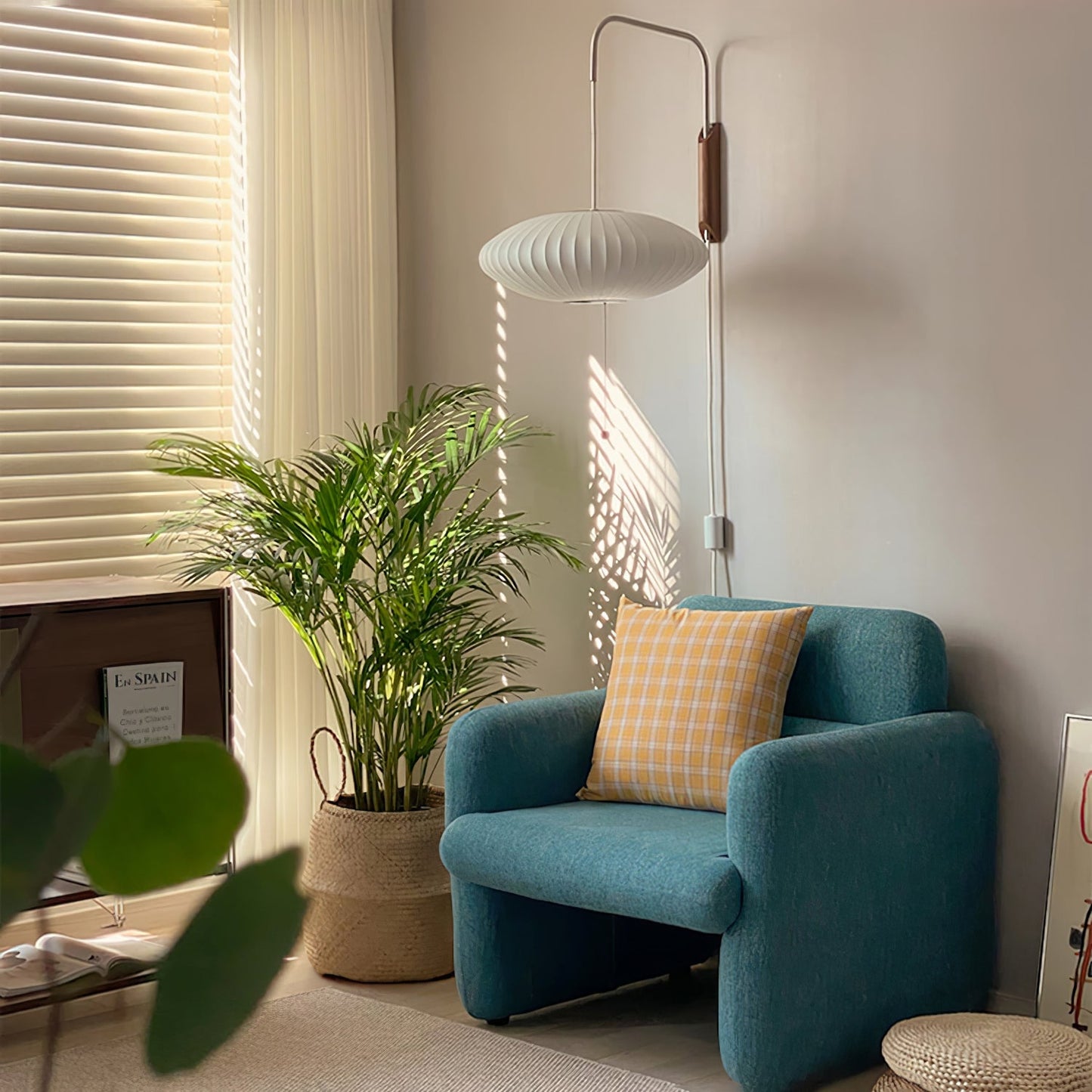 Modern Wall Lamp Sconce with Pull Cord | Adjustable Wall Light for Bedroom