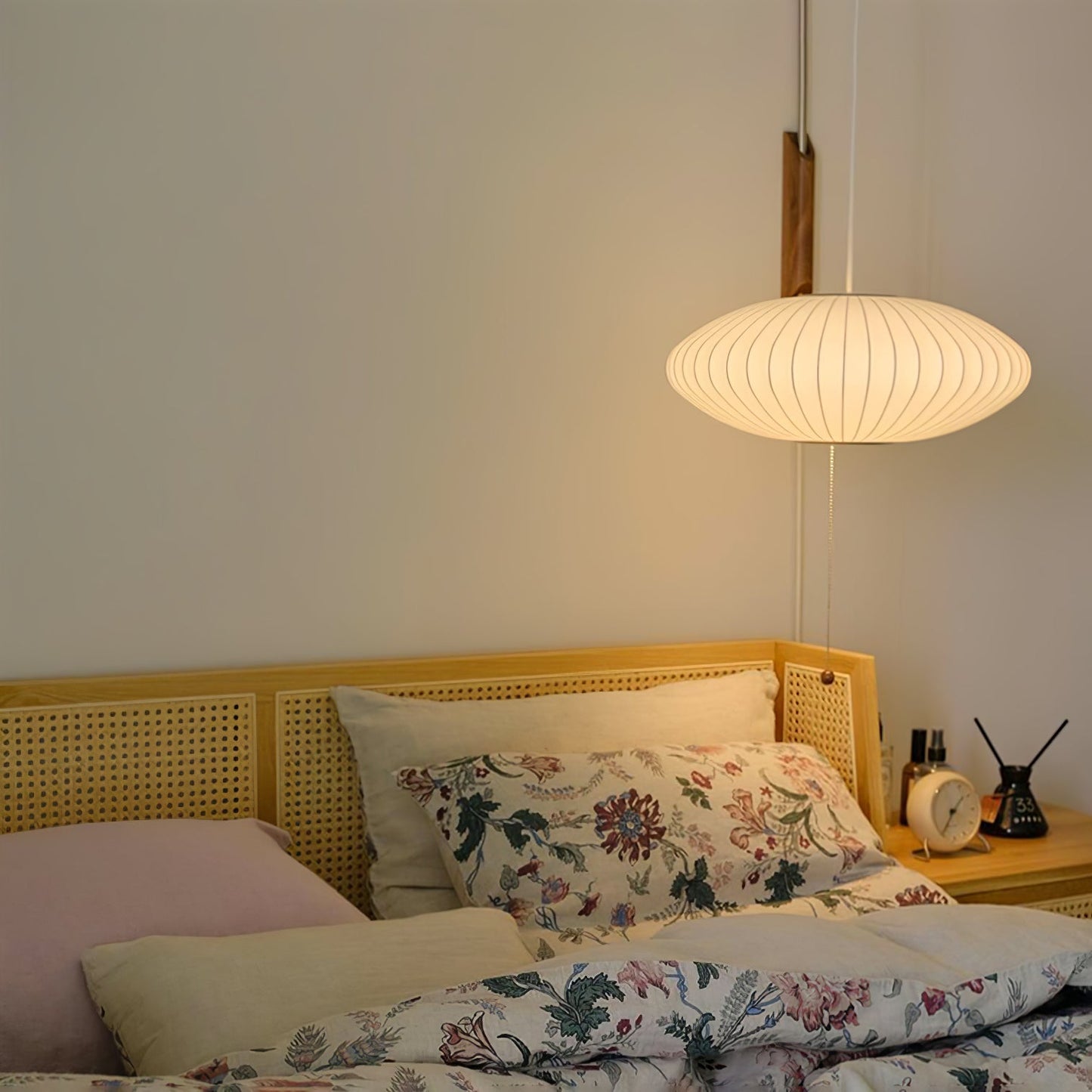 Modern Wall Lamp Sconce with Pull Cord | Adjustable Wall Light for Bedroom