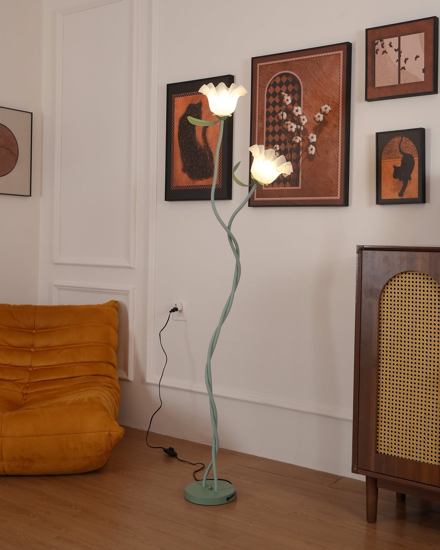 Floral Inspired Floor Lamp | Elegant Standing Light for Living Room
