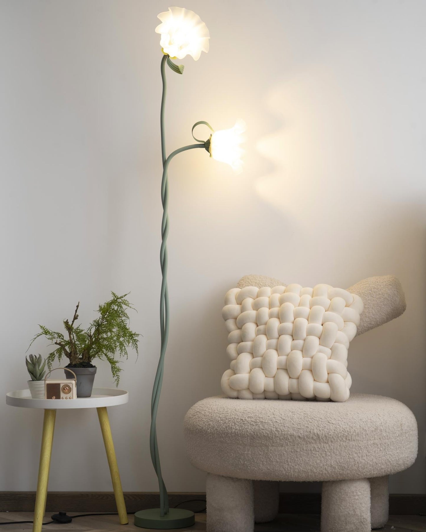 Floral Inspired Floor Lamp | Elegant Standing Light for Living Room