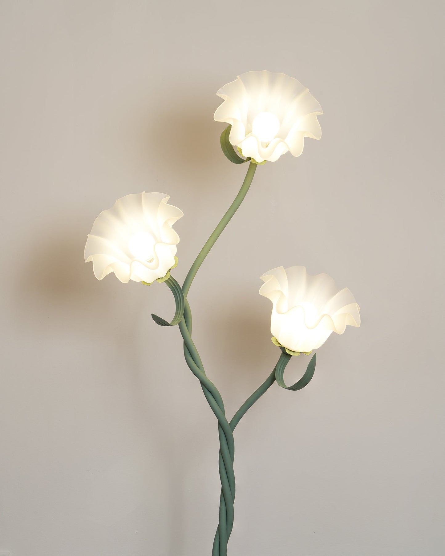Floral Inspired Floor Lamp | Elegant Standing Light for Living Room