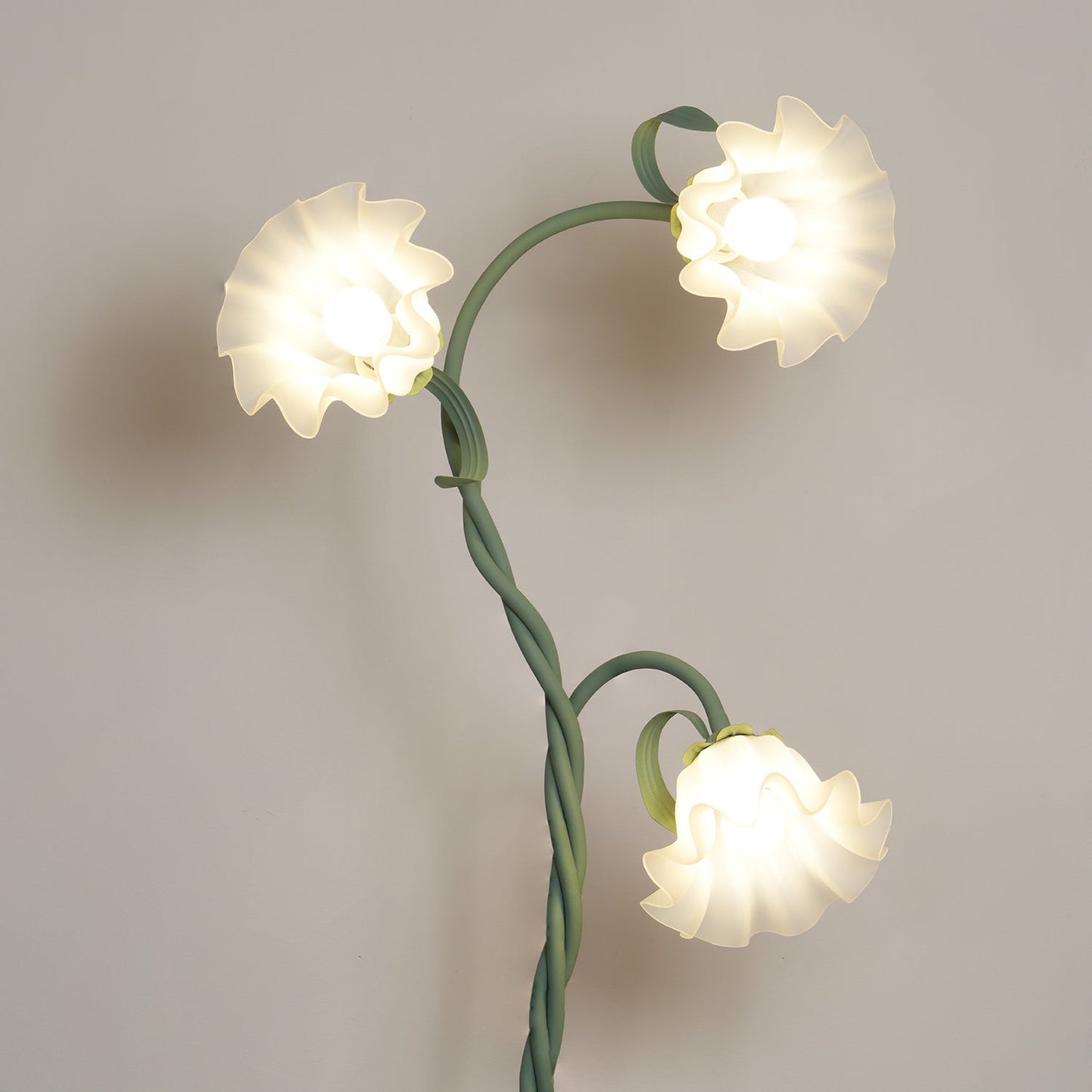 Floral Inspired Floor Lamp | Elegant Standing Light for Living Room
