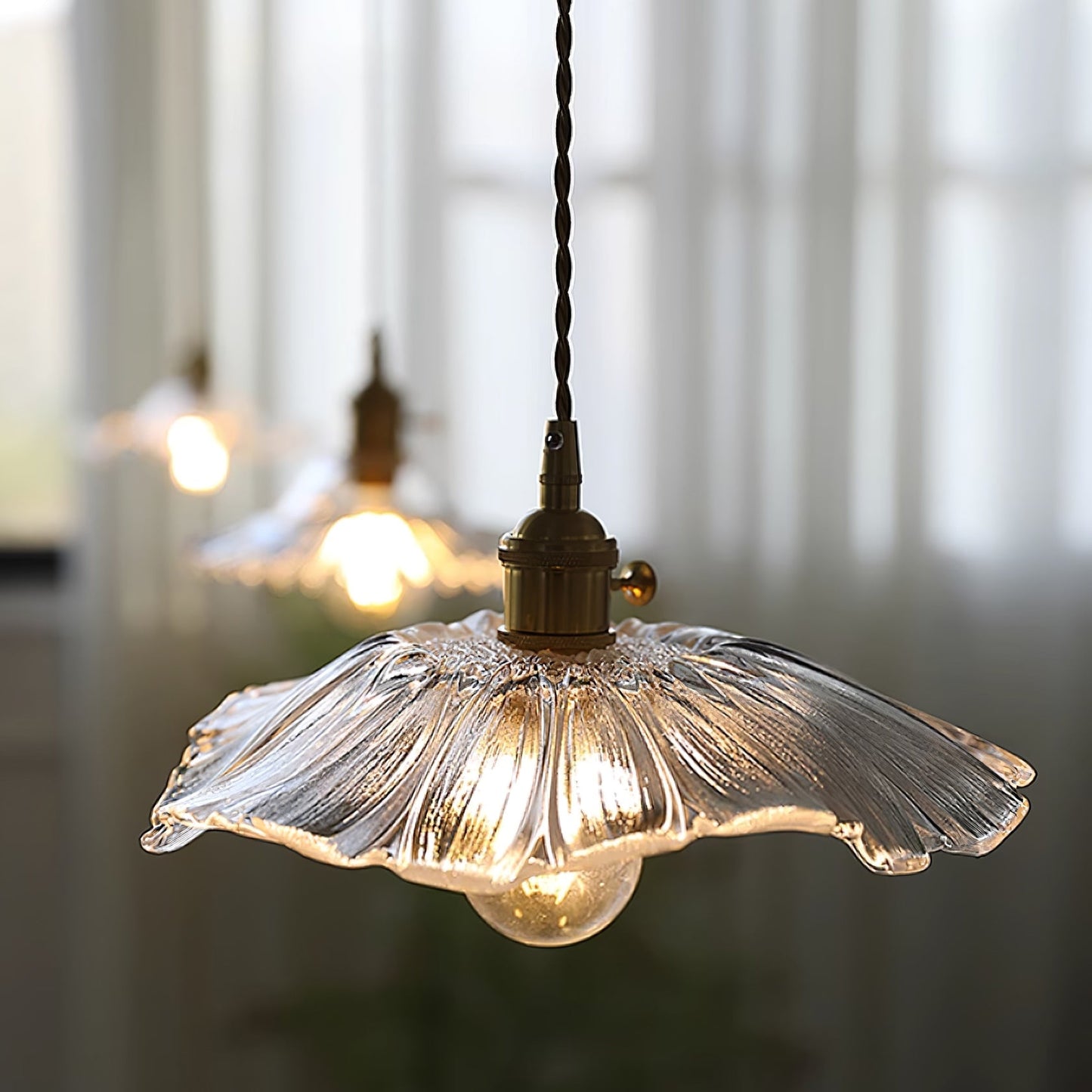 Vintage Flower Glass Pendant Light | Retro Plug-in Ceiling Lamp