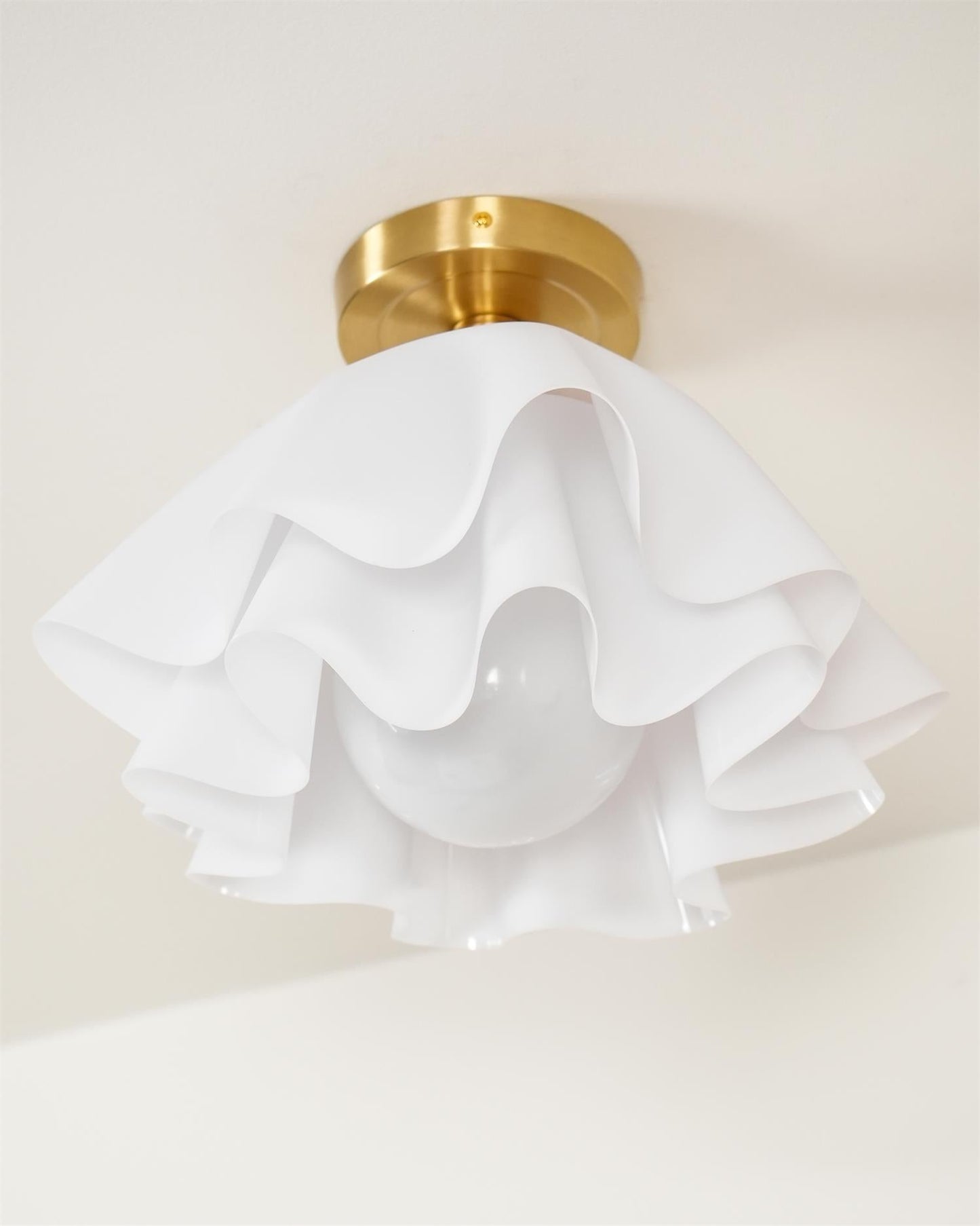 Modern Pleated Ceiling Light | Elegant Flush Mount Lamp for Bedroom or Living Room