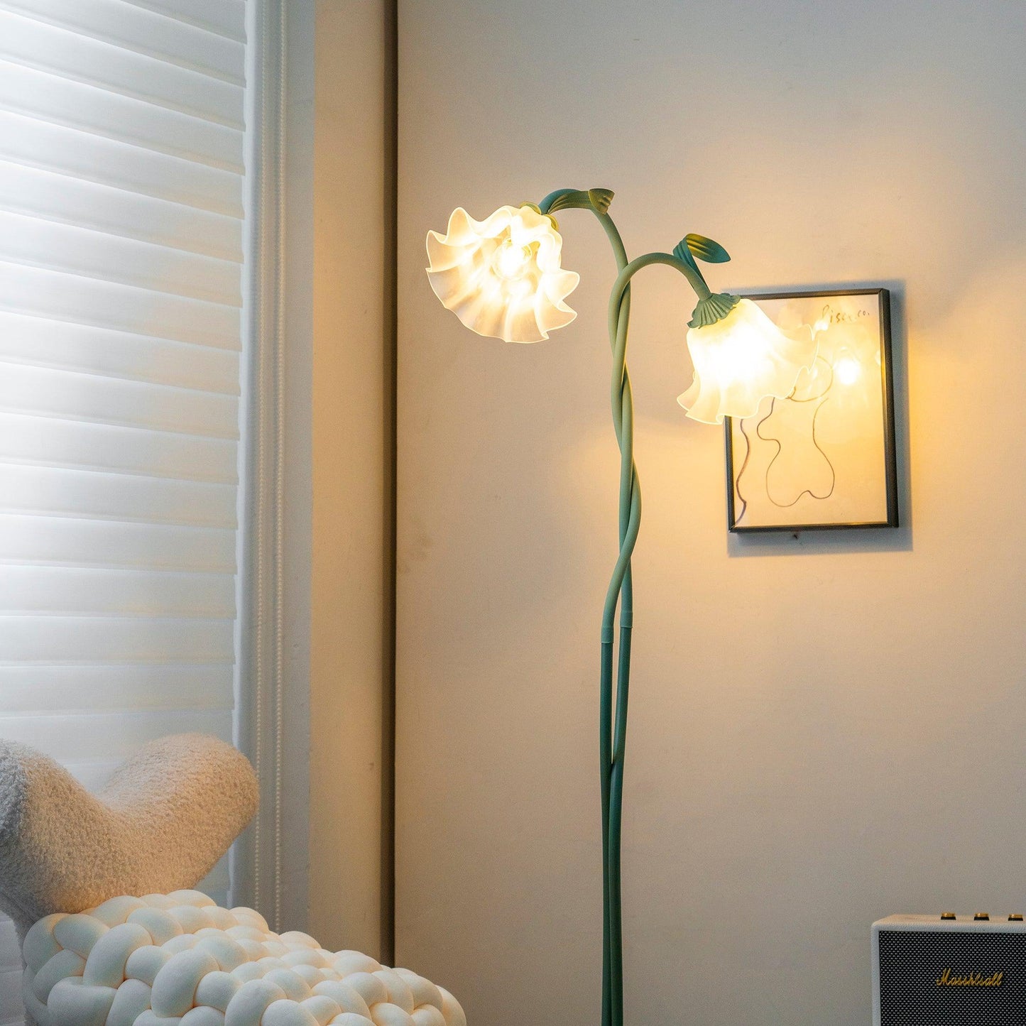 Floral Inspired Floor Lamp | Elegant Standing Light for Living Room
