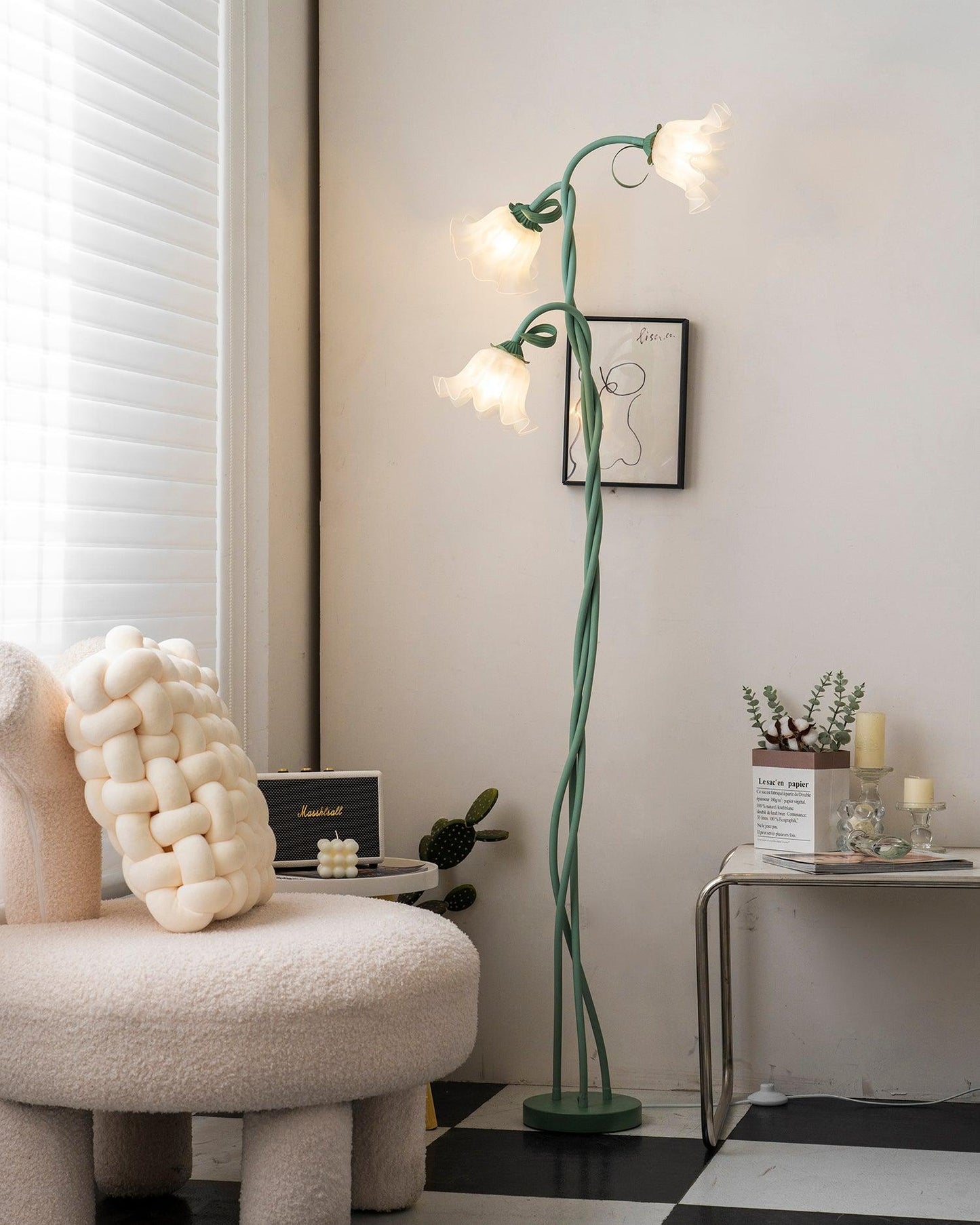 Floral Inspired Floor Lamp | Elegant Standing Light for Living Room