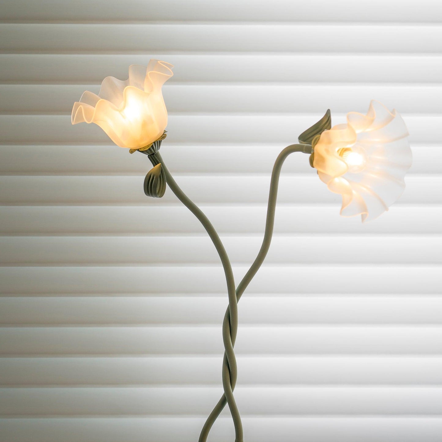 Floral Inspired Floor Lamp | Elegant Standing Light for Living Room
