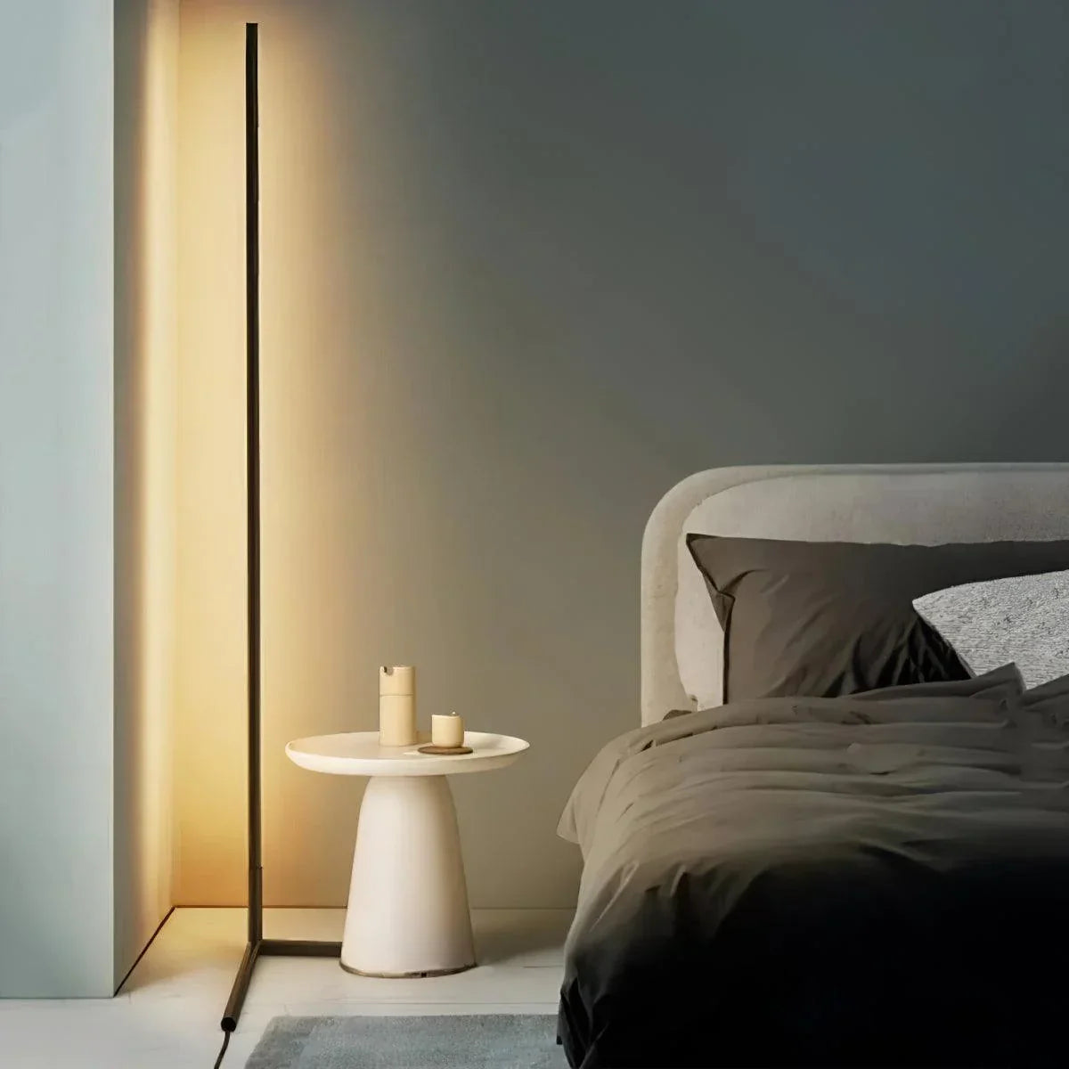 Modern LED Floor Lamp with Remote Control | Colour Changing Standing Light
