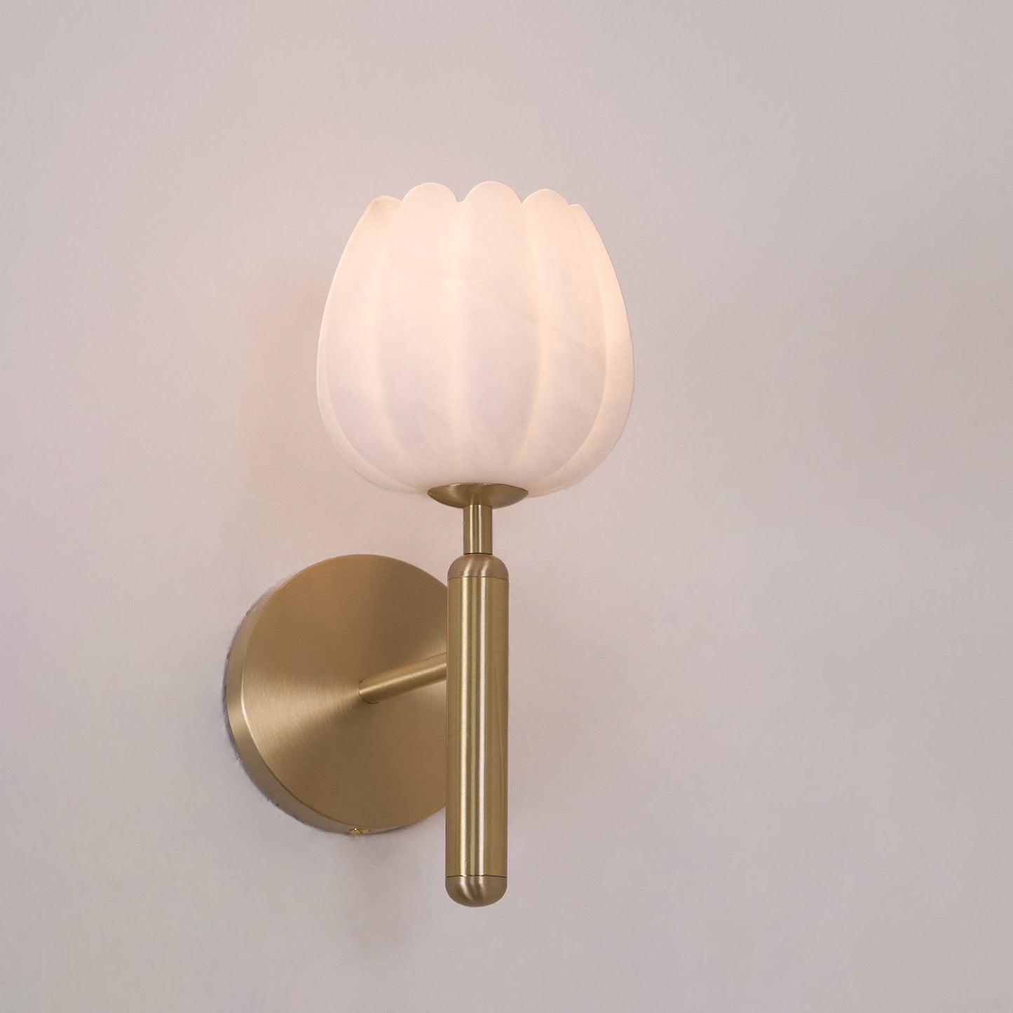 Alabaster Flower Wall Sconce | Elegant Bedroom and Living Room Wall Lamp