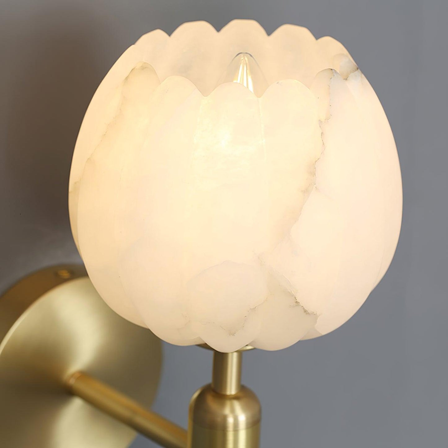 Alabaster Flower Wall Sconce | Elegant Bedroom and Living Room Wall Lamp