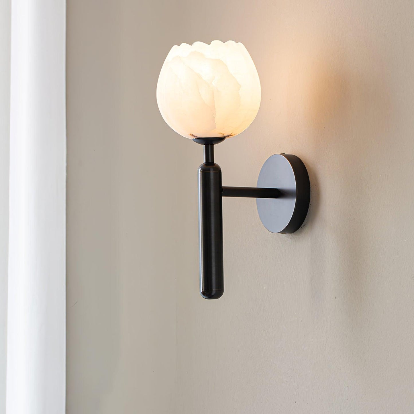 Alabaster Flower Wall Sconce | Elegant Bedroom and Living Room Wall Lamp