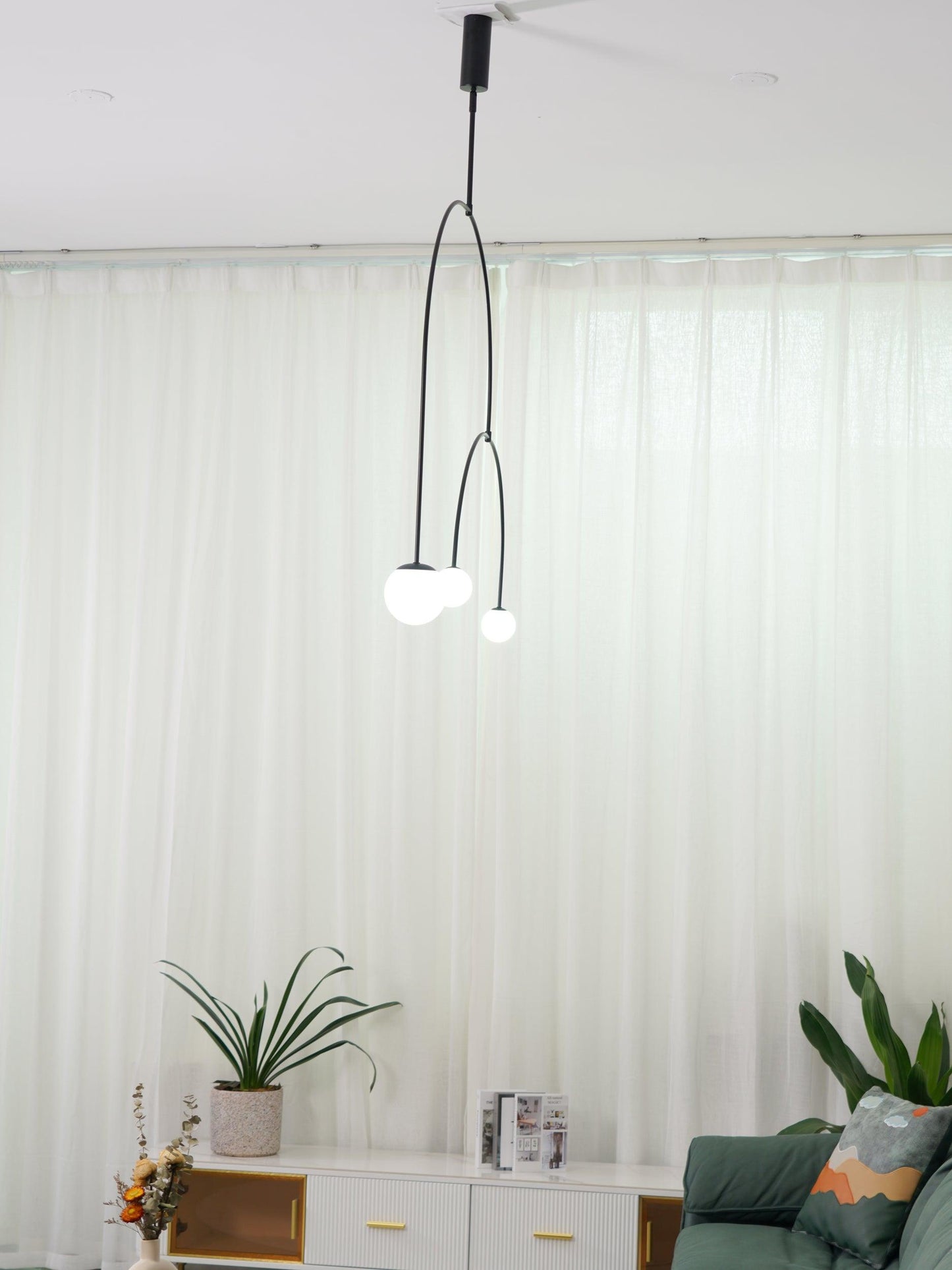Minimalist Ceiling Lamp Chandelier | Modern LED Light for Living and Dining Room