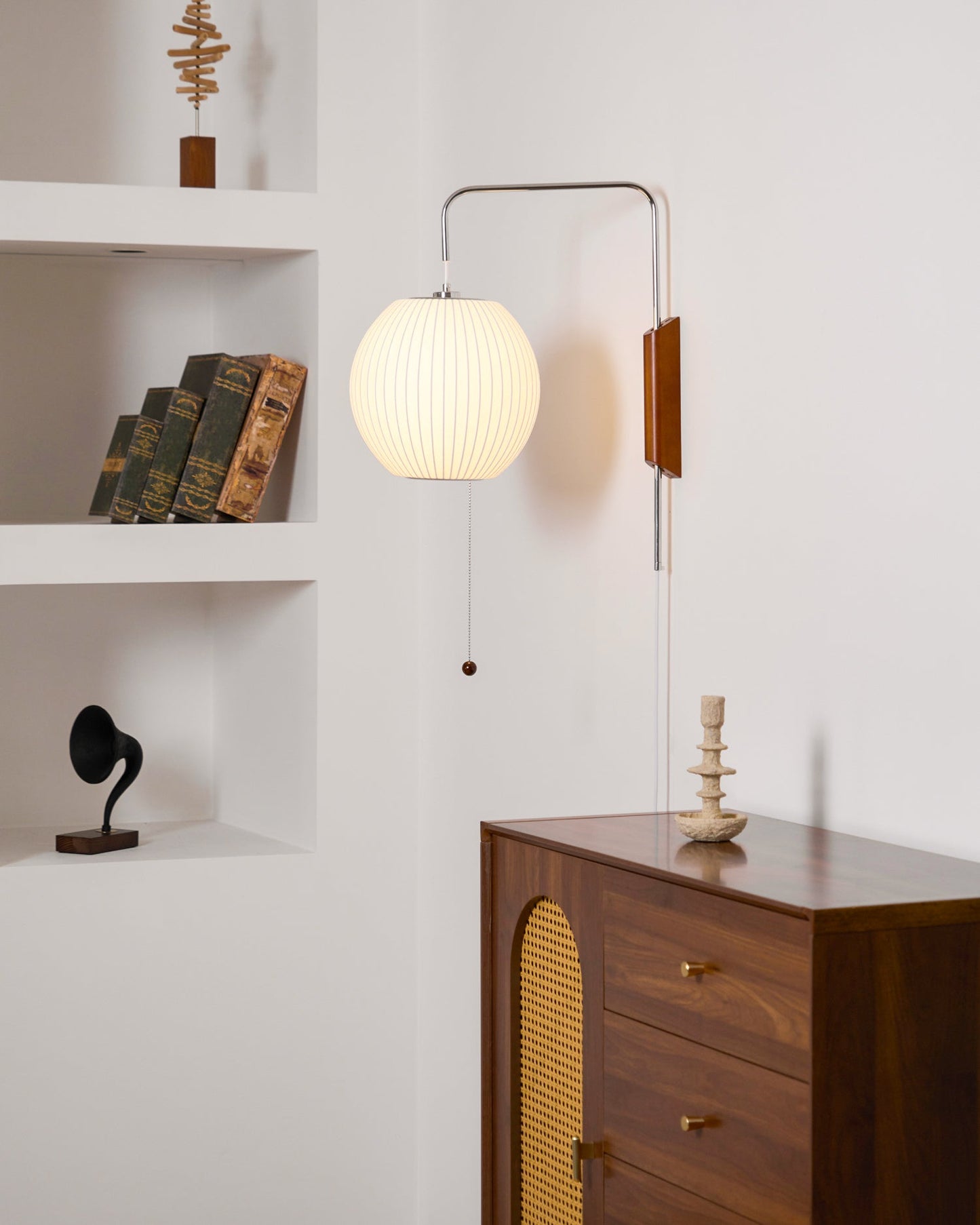 Modern Wall Lamp Sconce with Pull Cord | Adjustable Wall Light for Bedroom