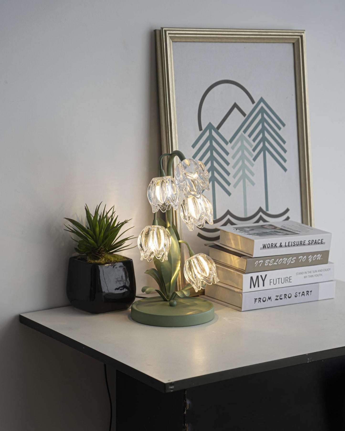 Floral Glass Table Lamp | Nature-Inspired Decorative Light for Bedroom or Living Room