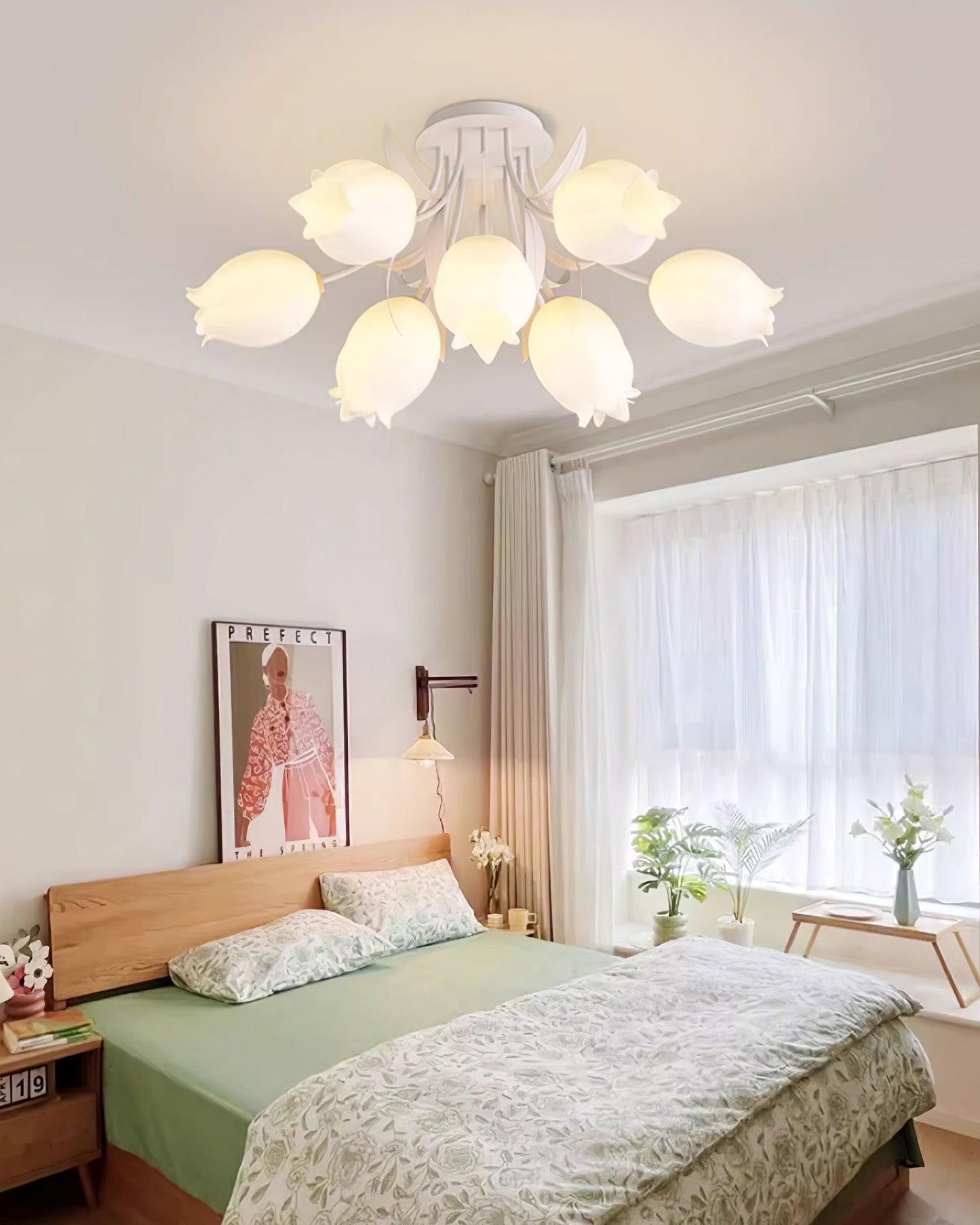 Floral Ceiling Light | Elegant Lily-Inspired Ceiling Lamp for Living Room