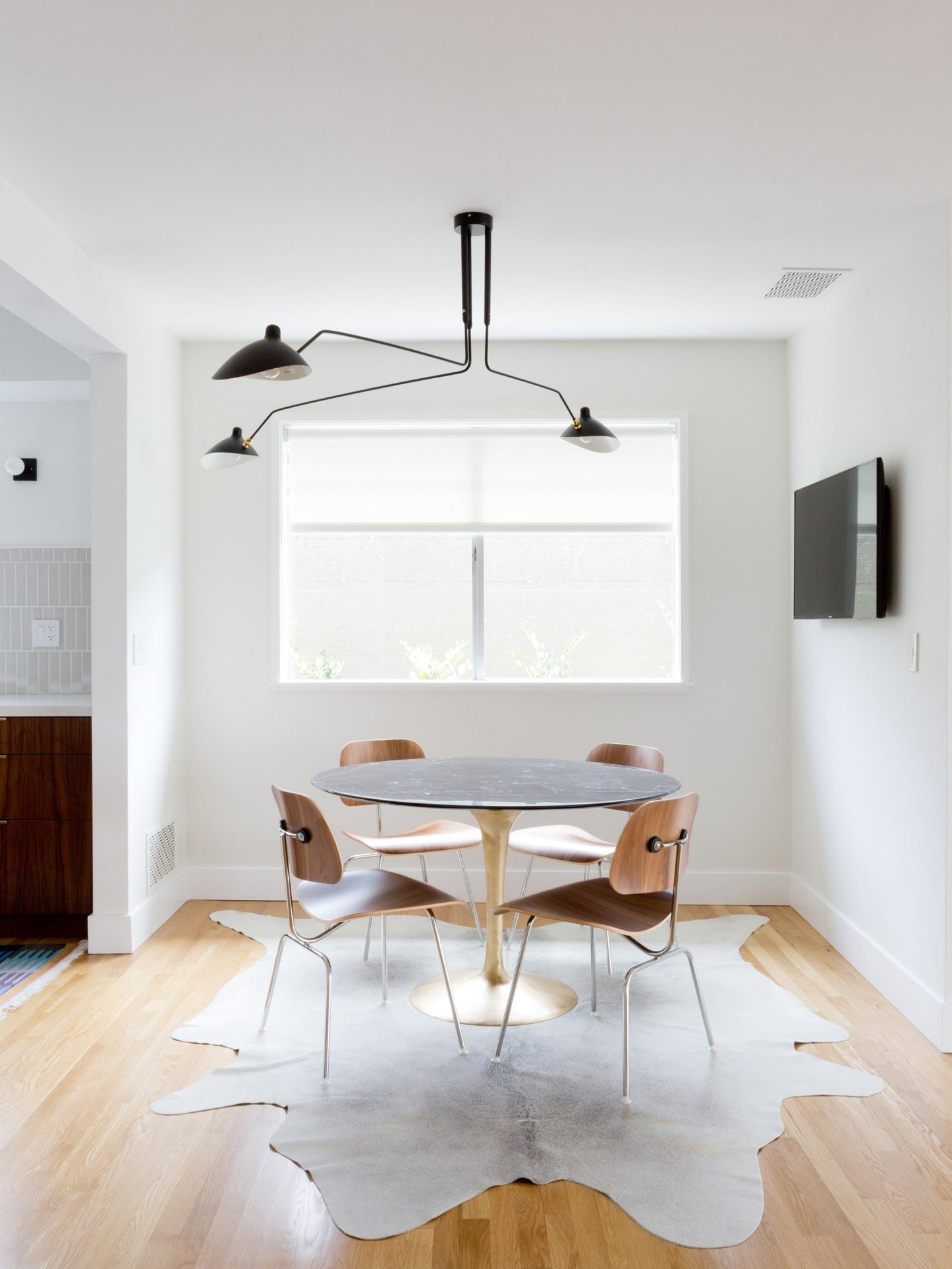 Modern Multi Arm Ceiling Lamp | Adjustable Chandelier for Living Room and Dining
