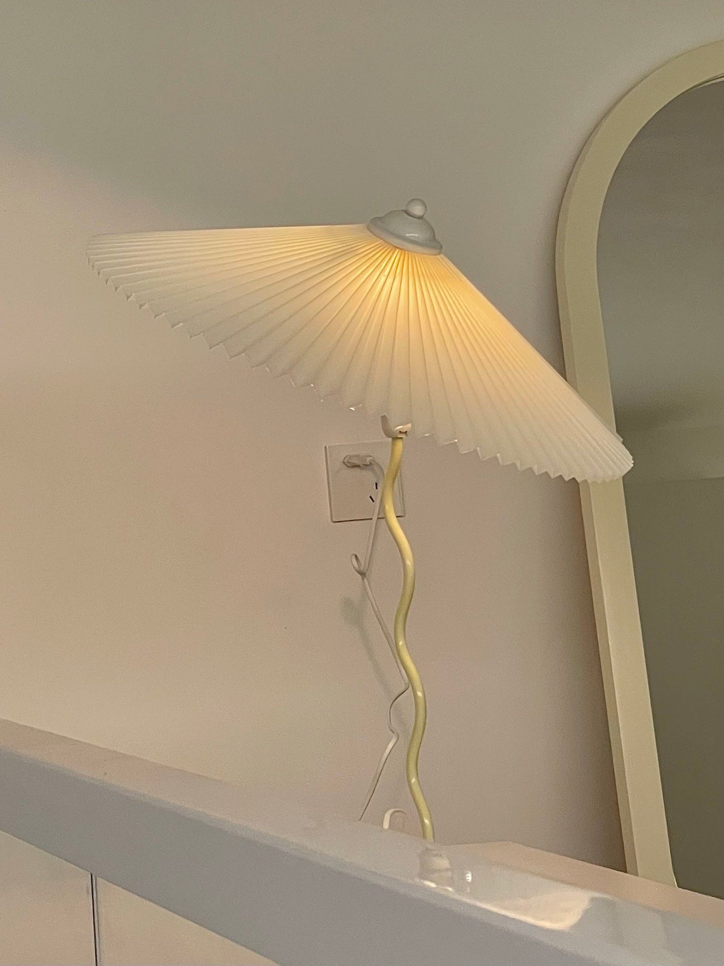 Pleated Table Lamp | Nordic Origami Style with Curved Wavy Base