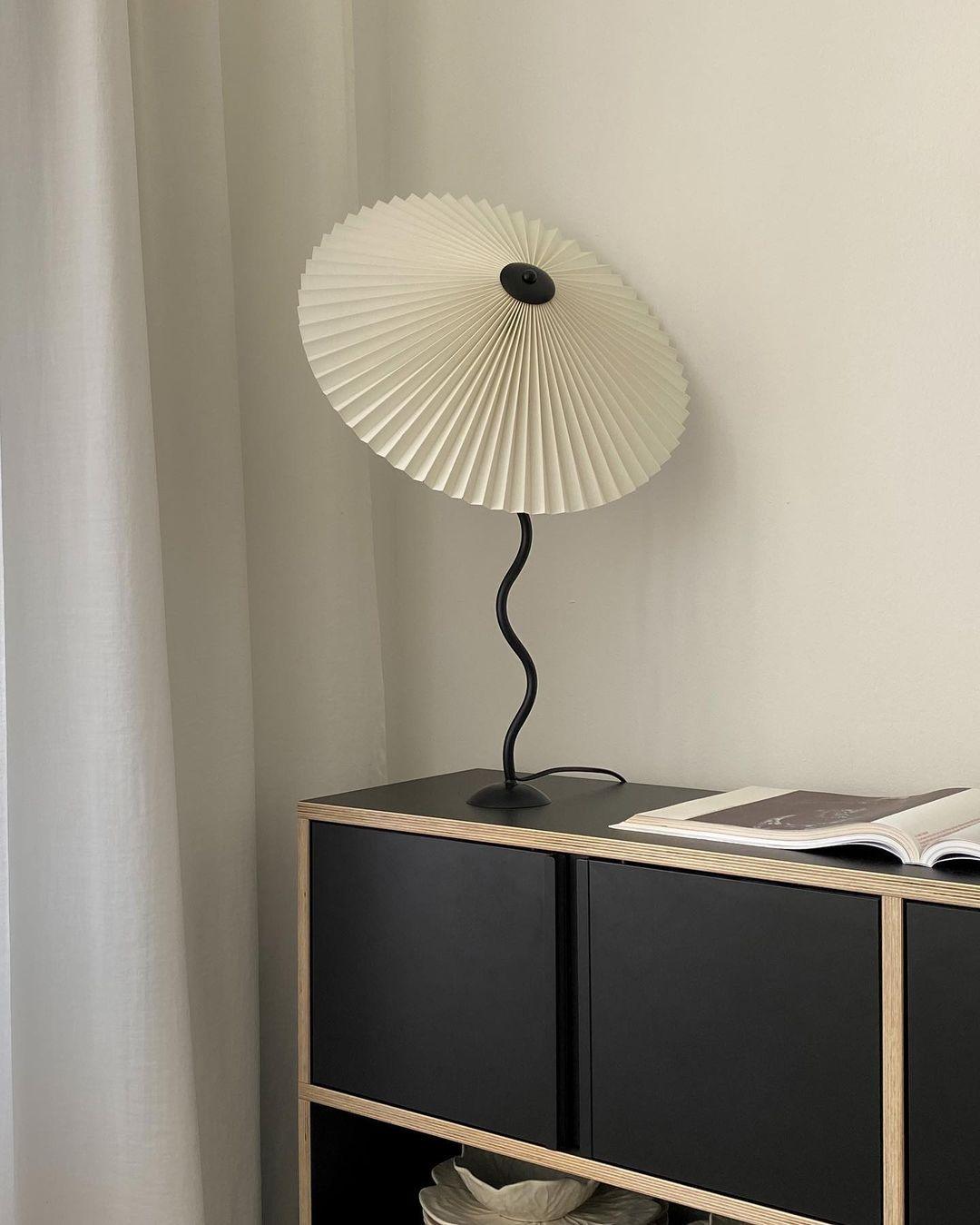 Pleated Table Lamp | Nordic Origami Style with Curved Wavy Base