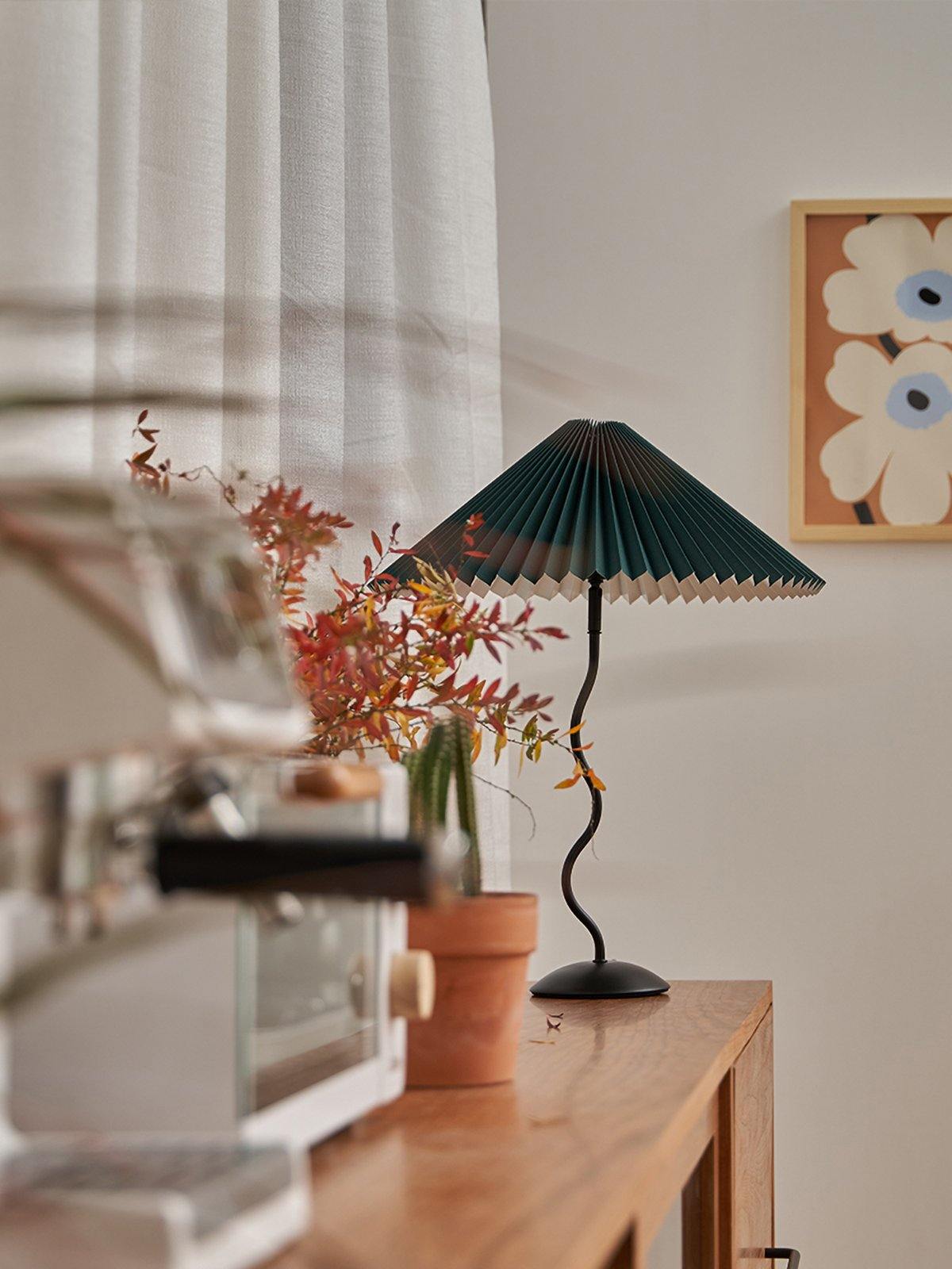 Pleated Table Lamp | Nordic Origami Style with Curved Wavy Base