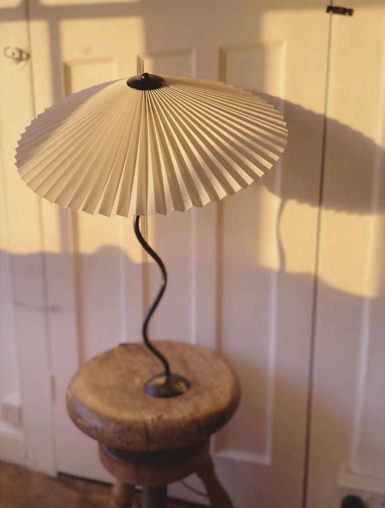 Pleated Table Lamp | Nordic Origami Style with Curved Wavy Base
