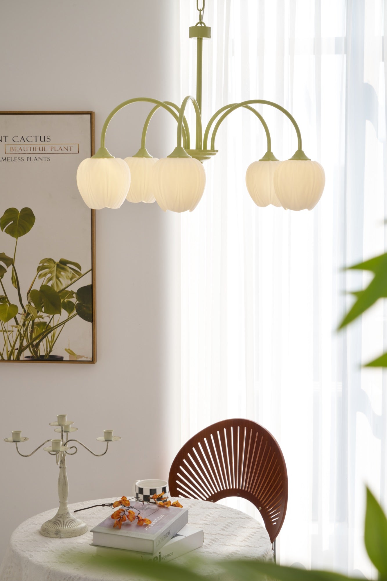 Tulip Chandelier Ceiling Lamp | Modern Floral Light Fixture for Living and Dining