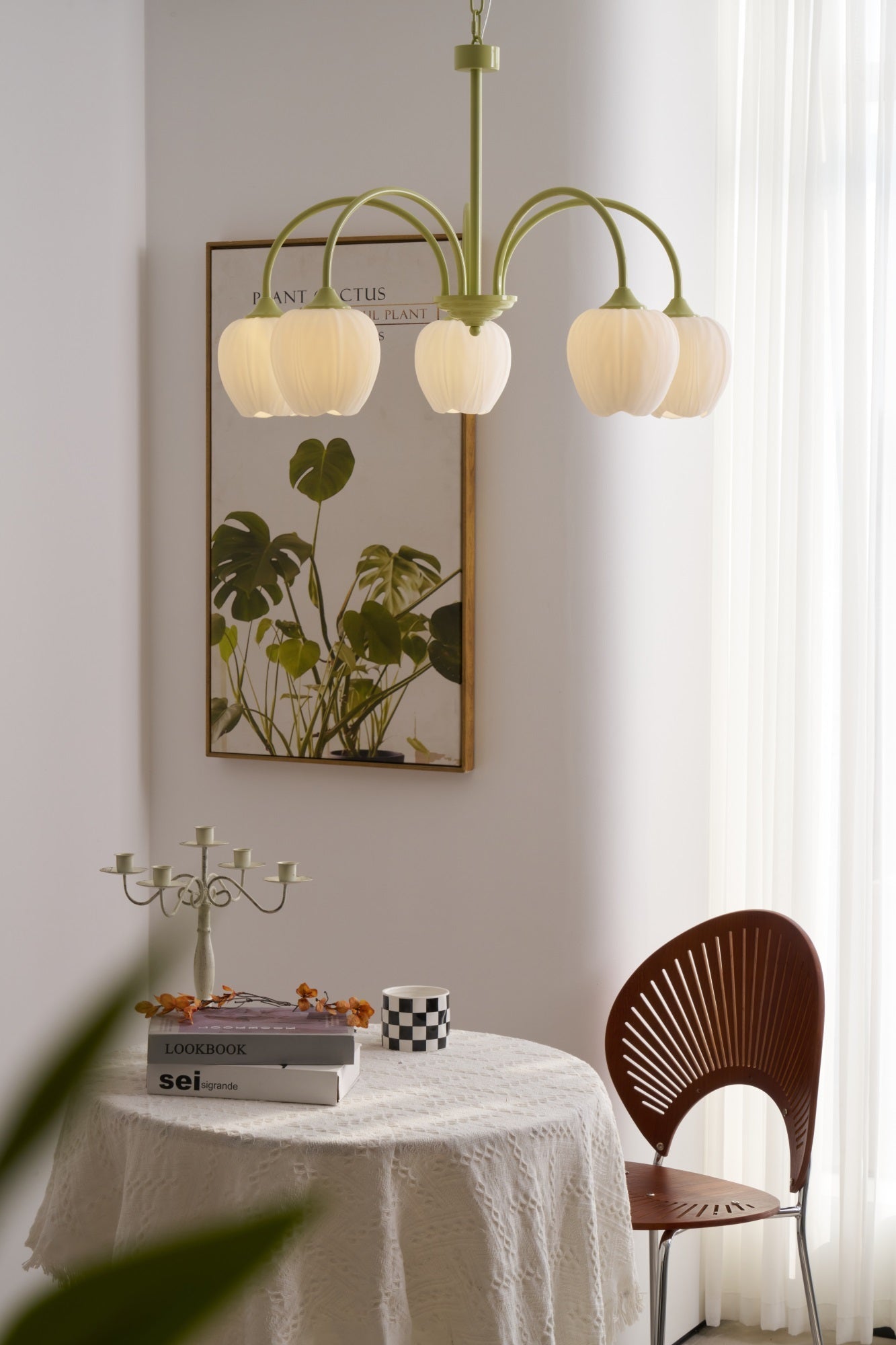Tulip Chandelier Ceiling Lamp | Modern Floral Light Fixture for Living and Dining