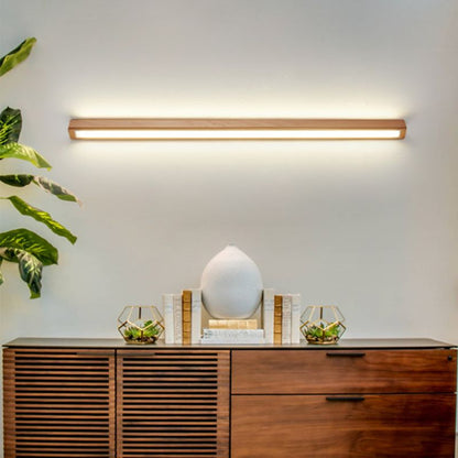 Modern Linear Wall Lamp in Wood Effect | Indoor LED Wall Light