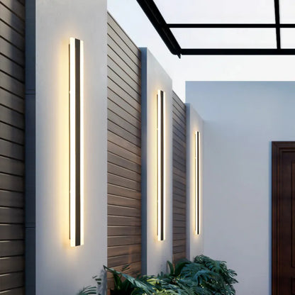 Waterproof outdoor lamp