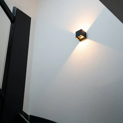 Rechargeable Wall Lamp with Motion Sensor | Modern Indoor Sconce