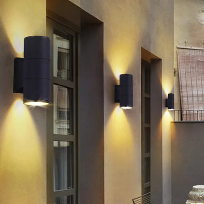 Aluminum facade light