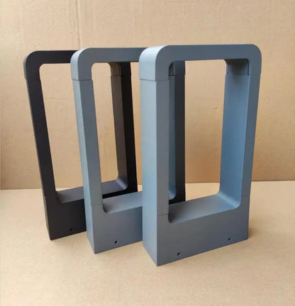 Elegant aluminum outdoor lamp