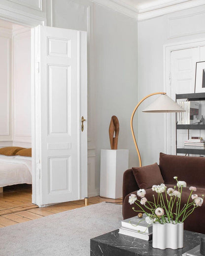 Scandinavian Curved Wooden Floor Lamp with Pleated Shade | Modern Living Room Light