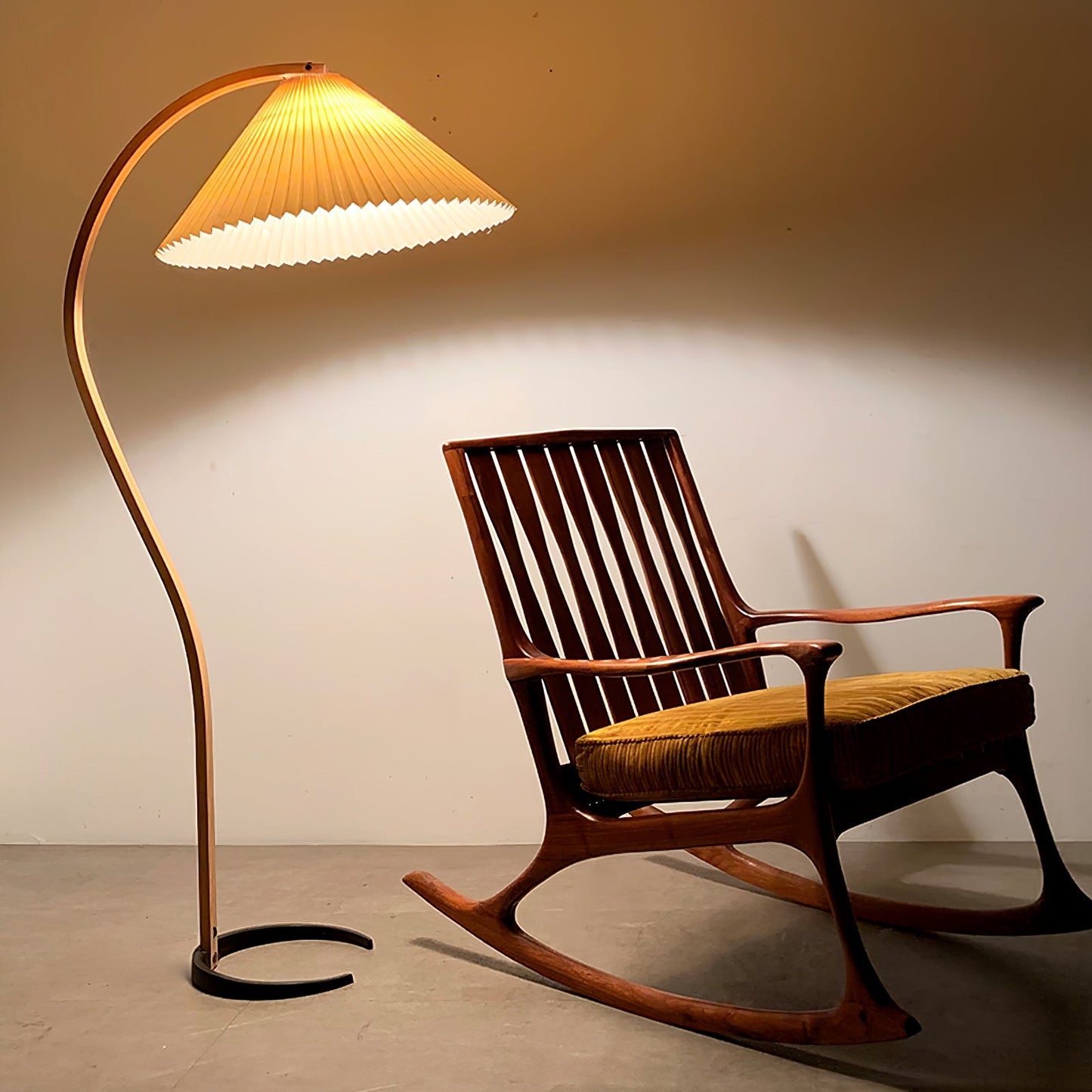 Scandinavian Curved Wooden Floor Lamp with Pleated Shade | Modern Living Room Light