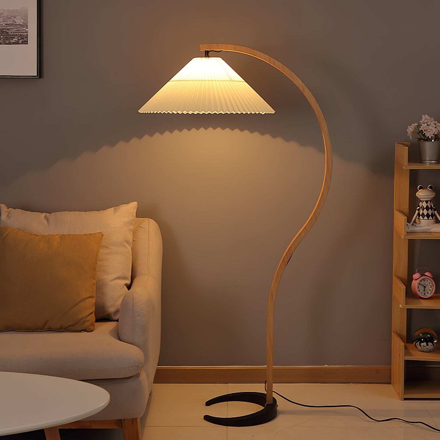 Scandinavian Curved Wooden Floor Lamp with Pleated Shade | Modern Living Room Light