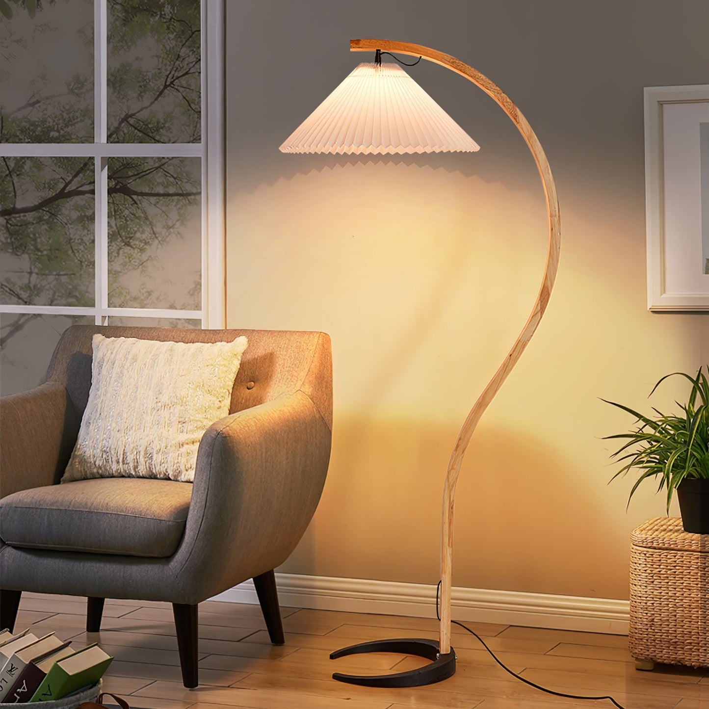 Scandinavian Curved Wooden Floor Lamp with Pleated Shade | Modern Living Room Light