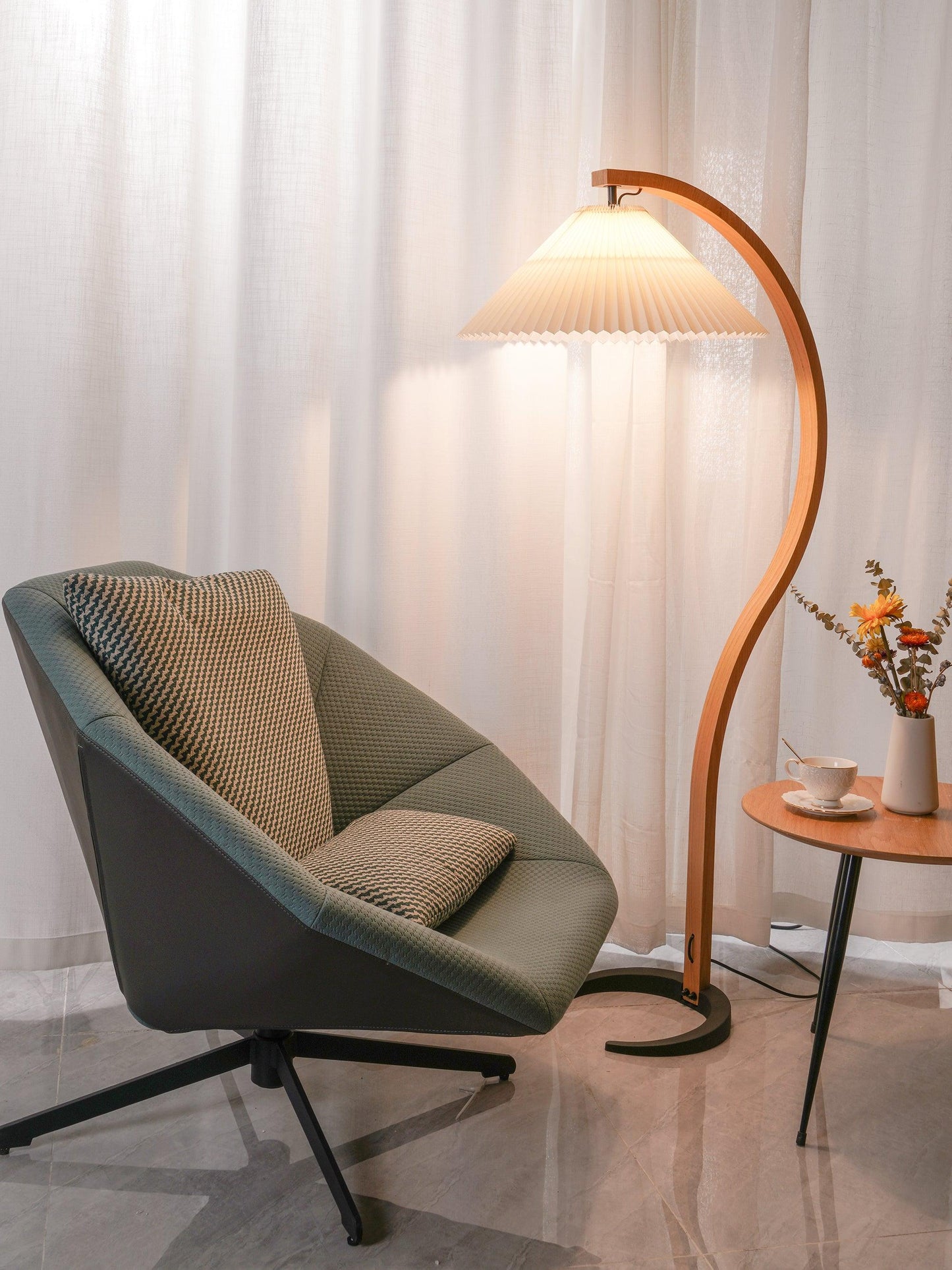 Scandinavian Curved Wooden Floor Lamp with Pleated Shade | Modern Living Room Light