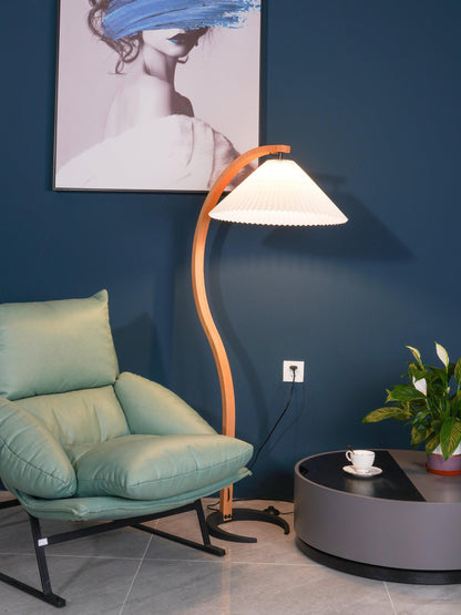 Scandinavian Curved Wooden Floor Lamp with Pleated Shade | Modern Living Room Light