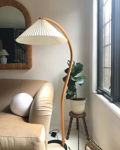 Scandinavian Curved Wooden Floor Lamp with Pleated Shade | Modern Living Room Light