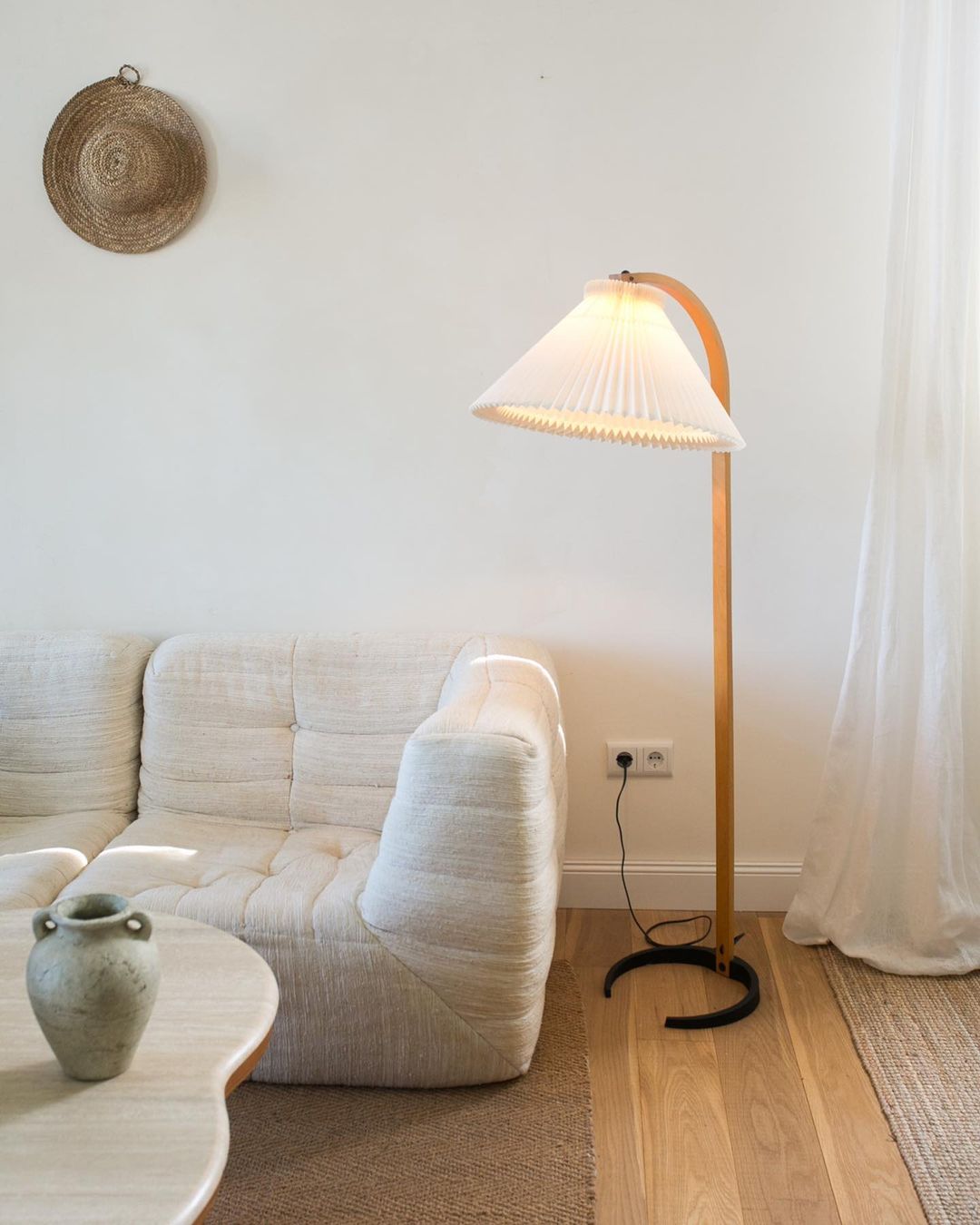 Scandinavian Curved Wooden Floor Lamp with Pleated Shade | Modern Living Room Light