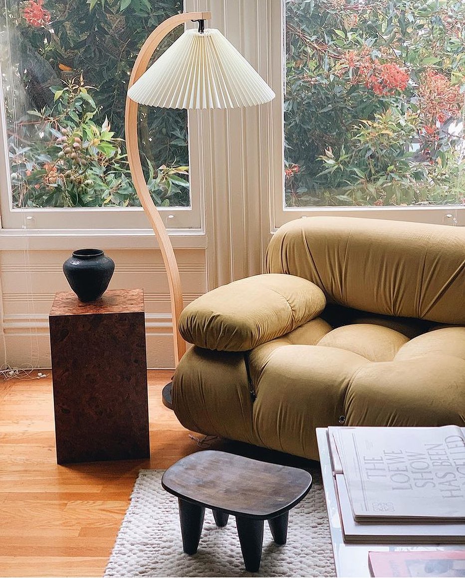 Scandinavian Curved Wooden Floor Lamp with Pleated Shade | Modern Living Room Light