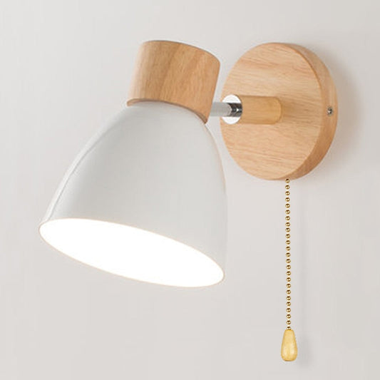 Lampe murale en bois