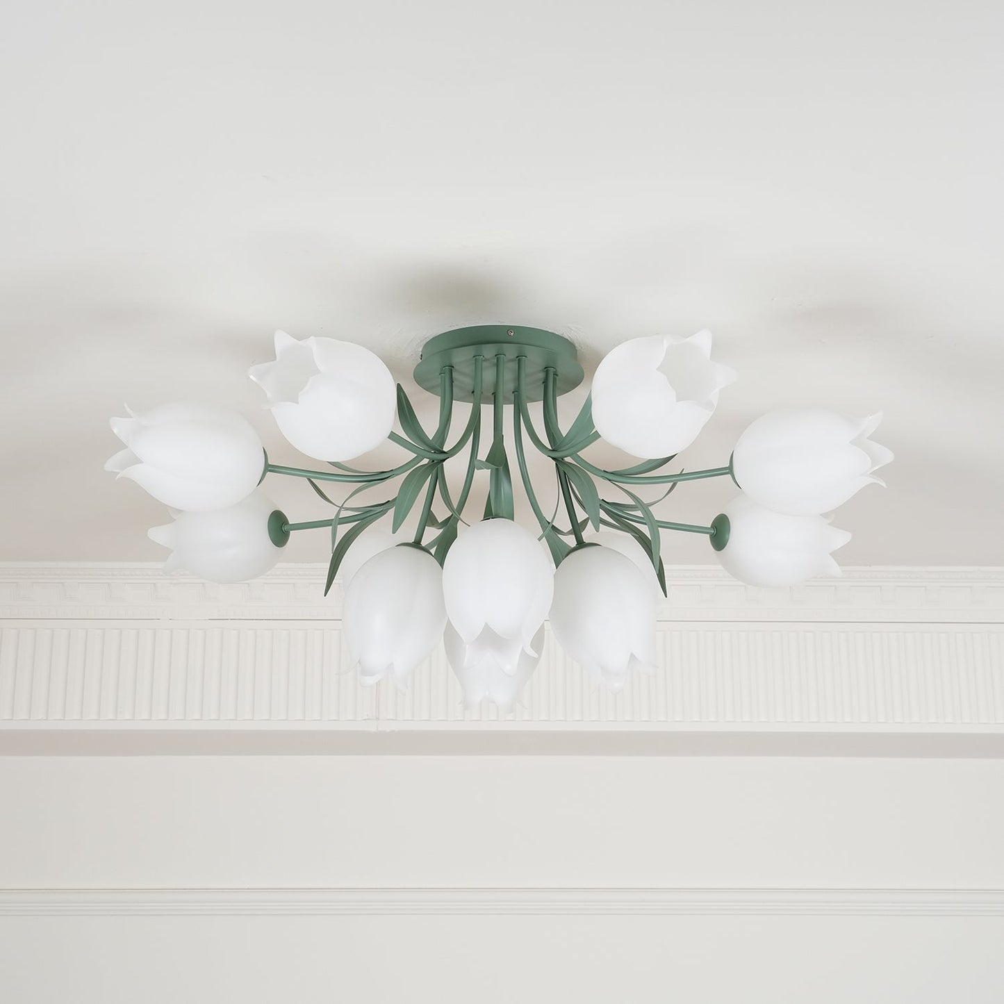 Floral Ceiling Light | Elegant Lily-Inspired Ceiling Lamp for Living Room
