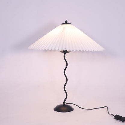Pleated Table Lamp | Nordic Origami Style with Curved Wavy Base