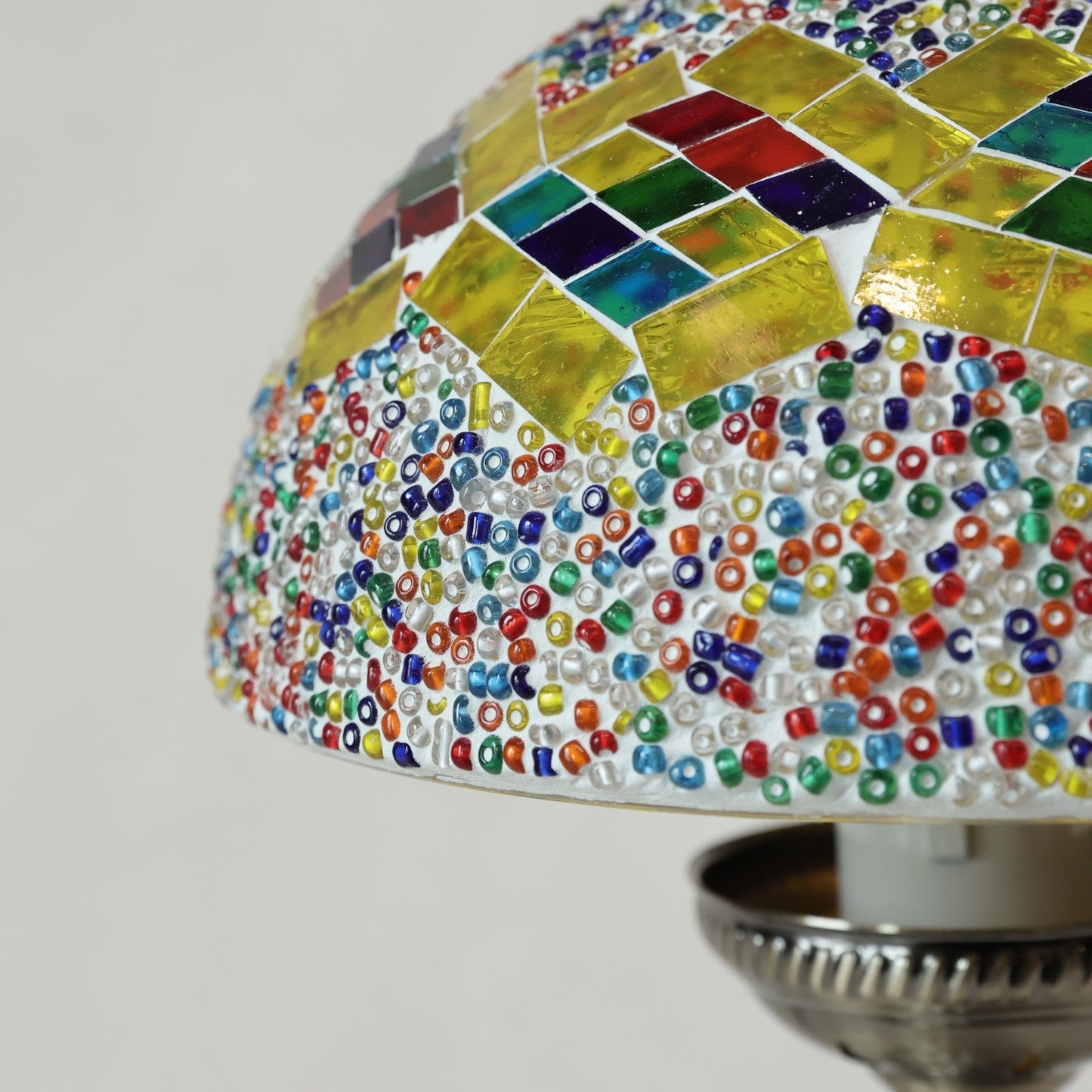 Tiffany Style Floral Mosaic Table Lamp | Colourful Stained Glass Bedside Light